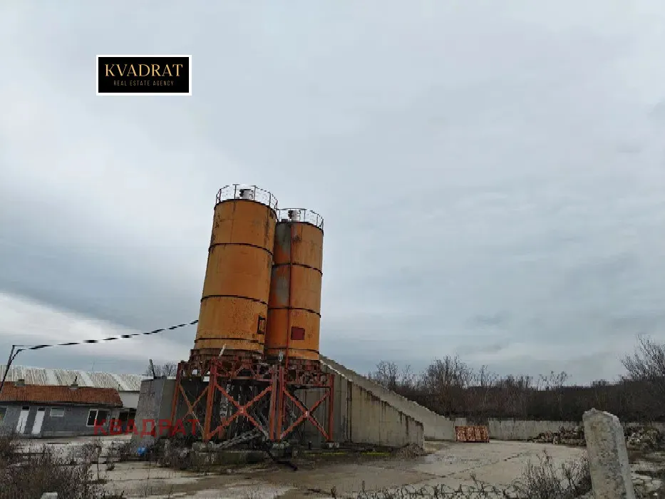 Други, Балчик, Североизточна България - снимка 2 от 8