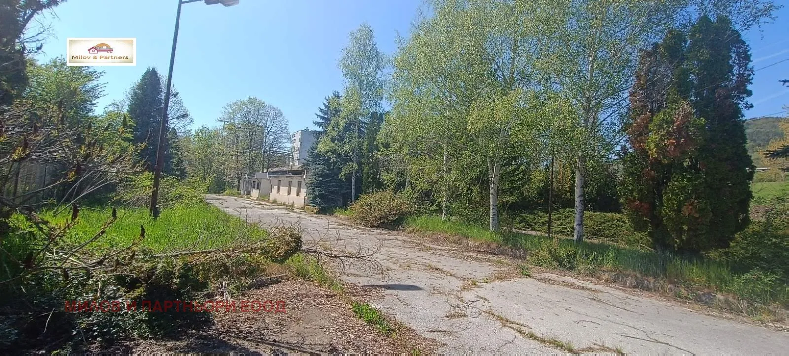 Други, Правец, Югозападна България - снимка 8 от 11
