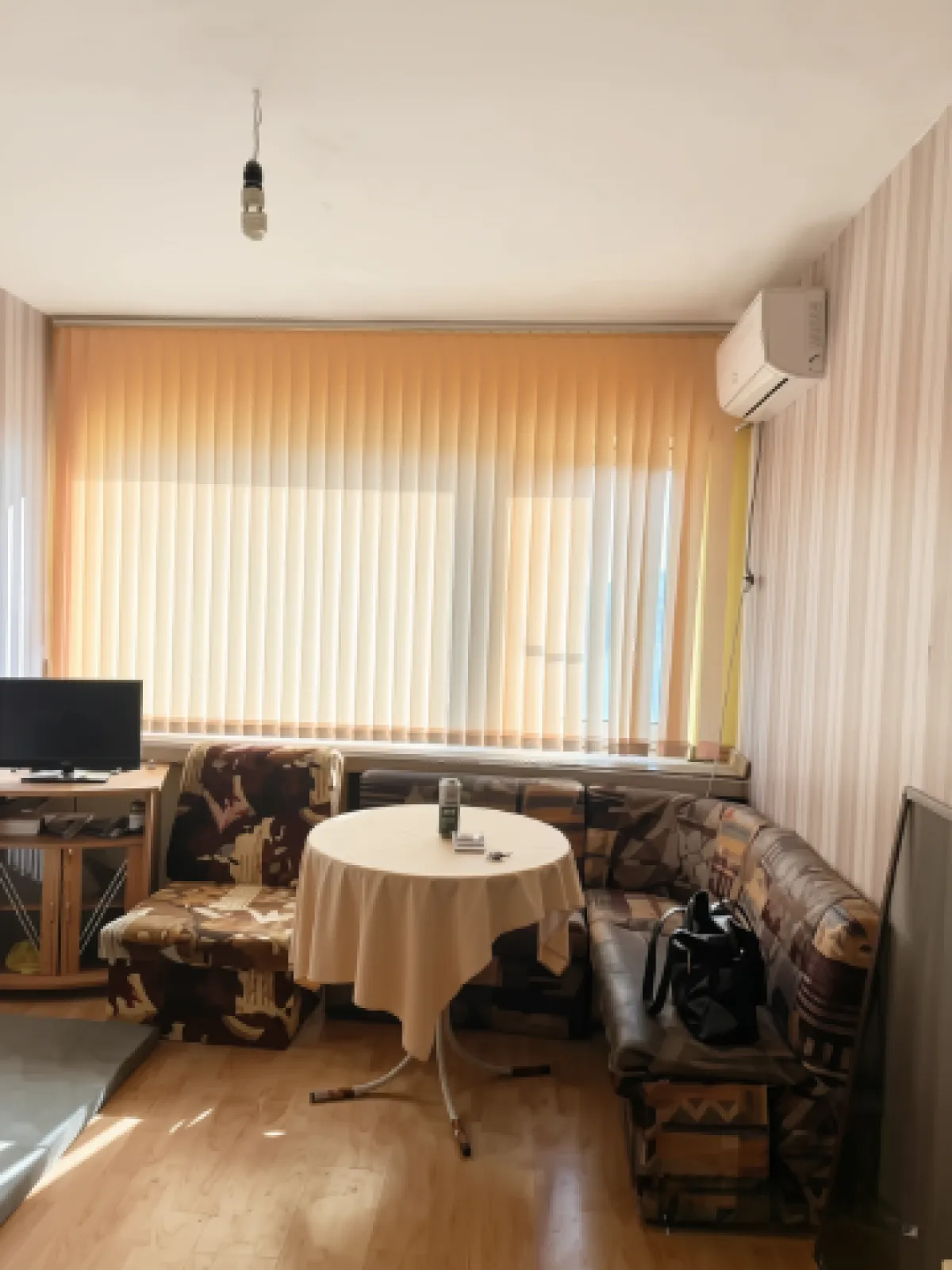 2-стаен, Родина, Русе