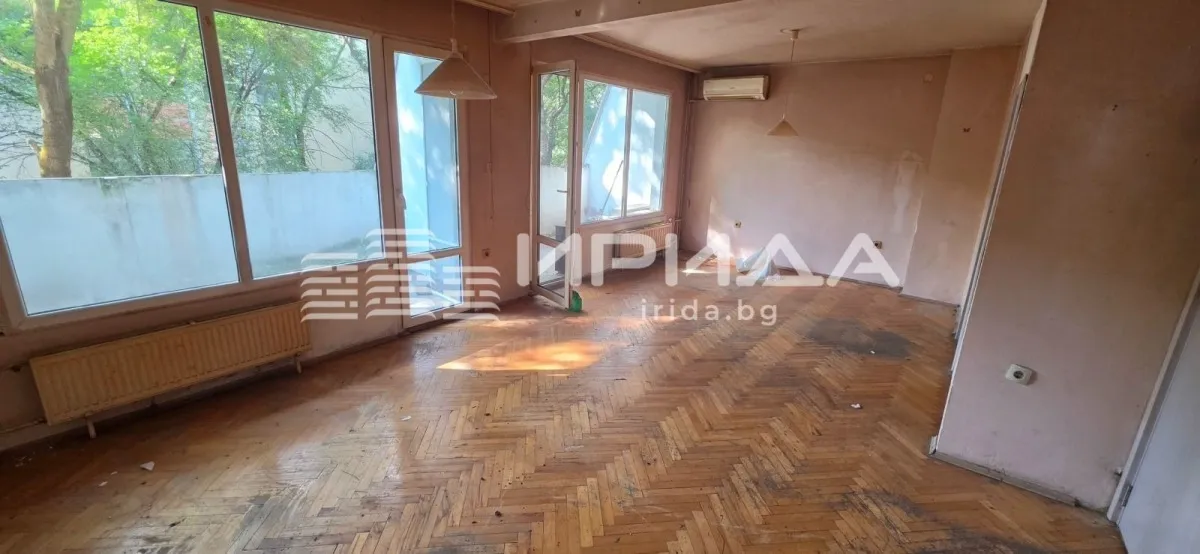 Апартамент, Стрелбище, София