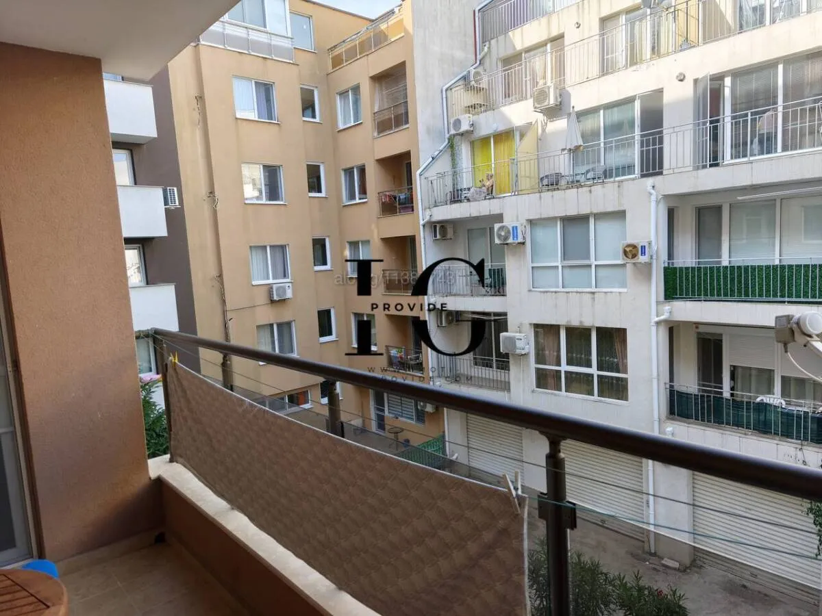 Апартамент, Поморие, Югоизточна България - снимка 2 от 13