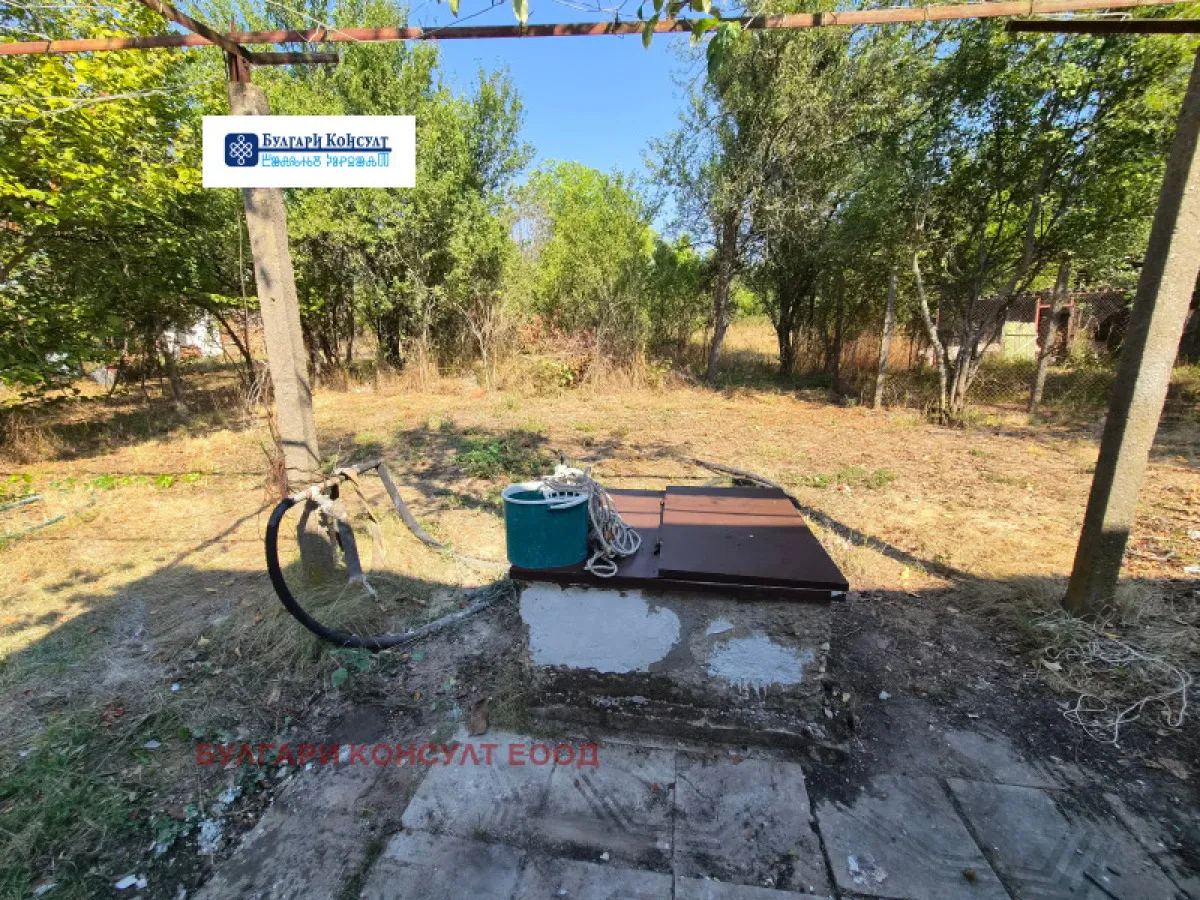 Къща, Кюстендил, Югозападна България - снимка 16 от 18