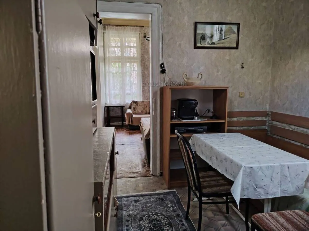 Етаж от къща, Възраждане, Бургас - снимка 8 от 14