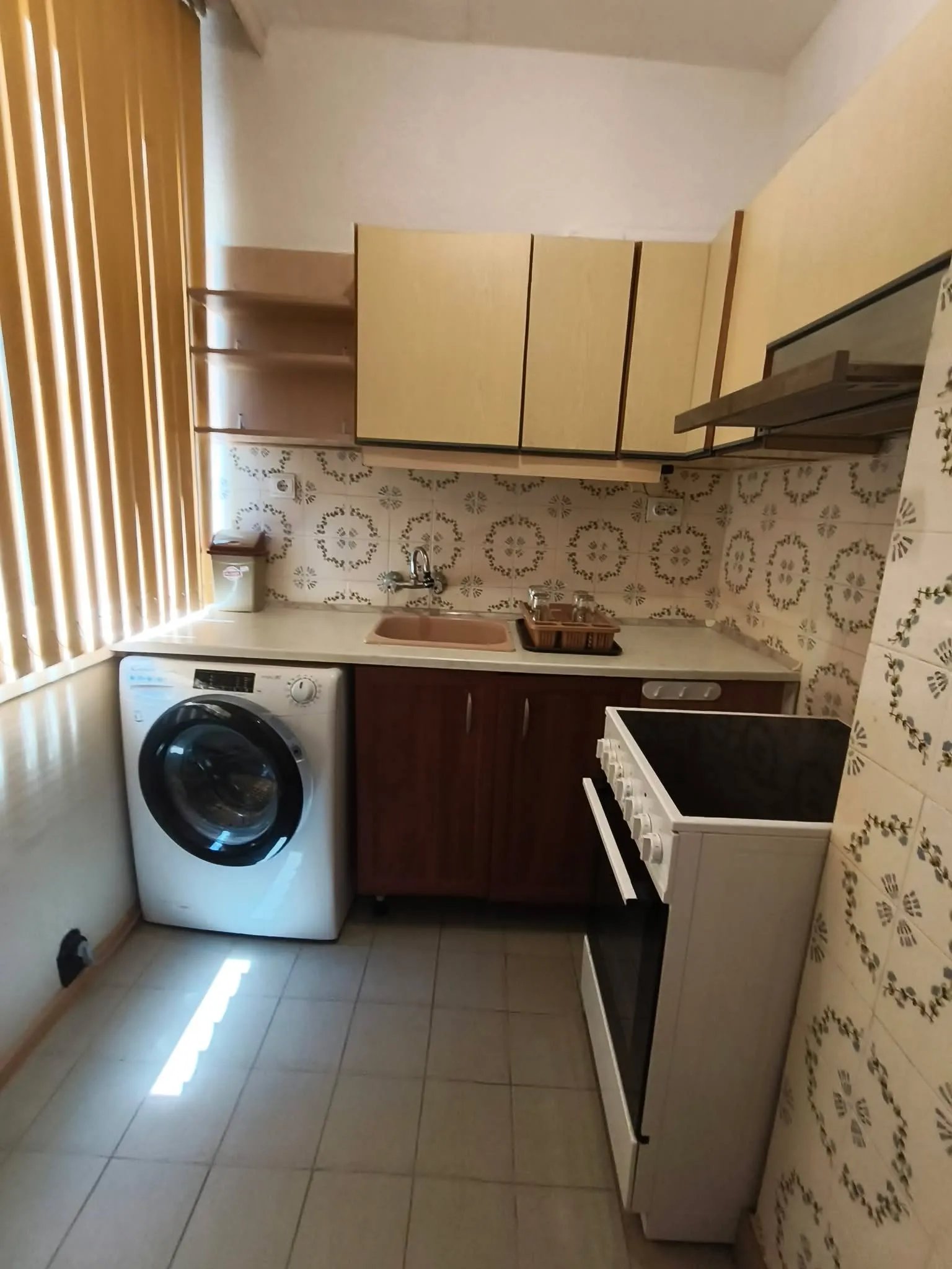 1-стаен, Тракия - Запад, Пловдив - снимка 5 от 9