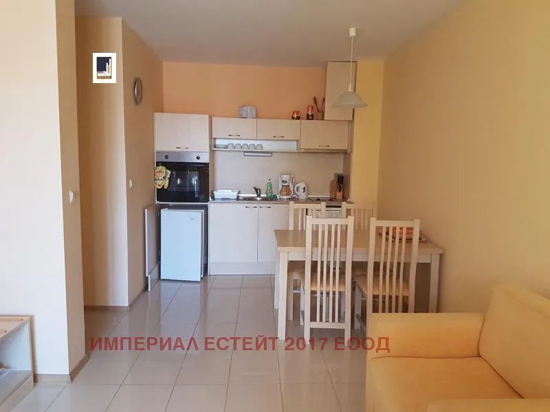 2-стаен, Добрич, Североизточна България