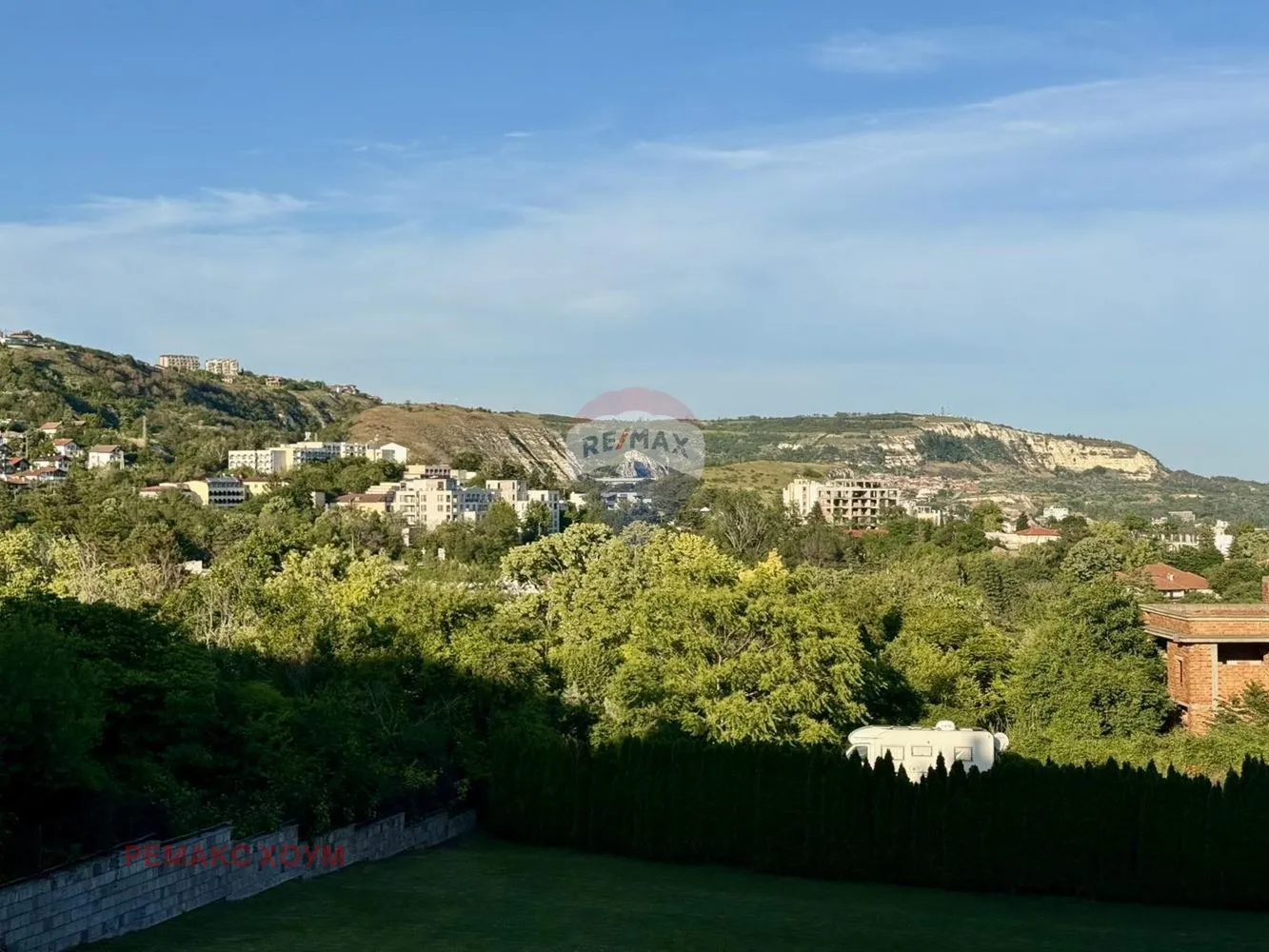 2-стаен, Добрич, Североизточна България