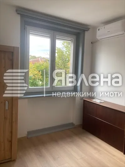 2-стаен, Младежки хълм, Пловдив - снимка 9 от 10