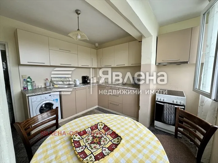3-стаен, Изгрев, Бургас - снимка 3 от 11