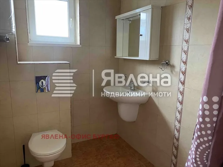 3-стаен, Център, Бургас - снимка 4 от 10
