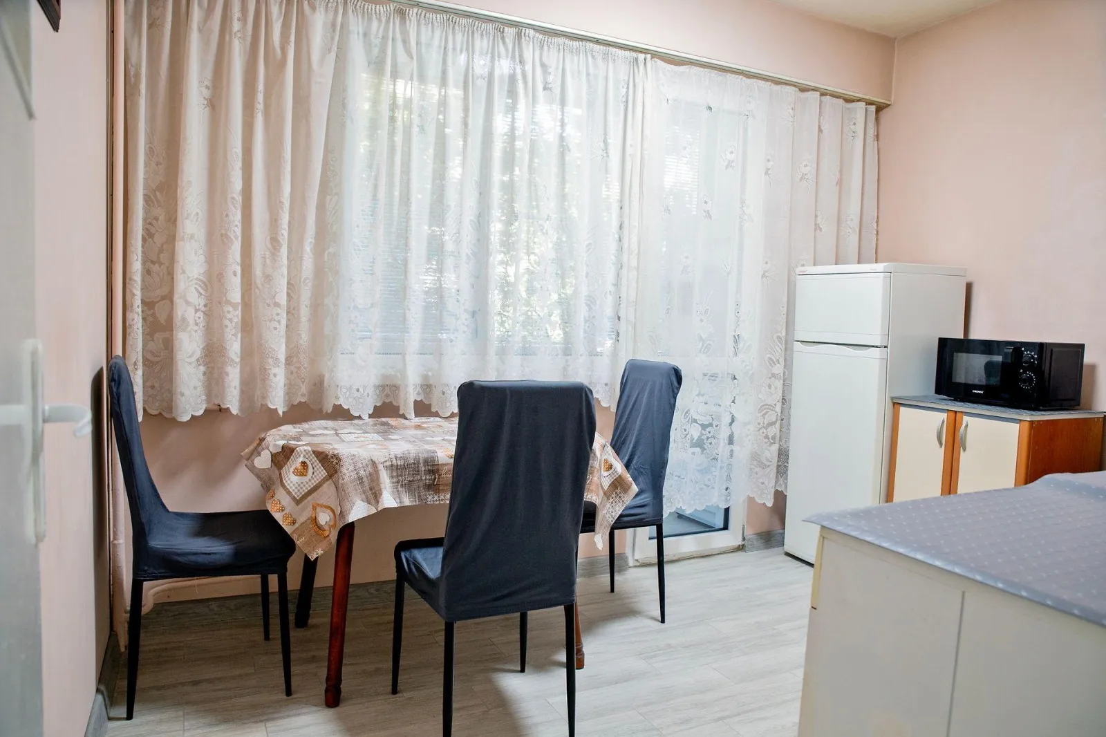3-стаен, Дружба 1, София - снимка 11 от 14