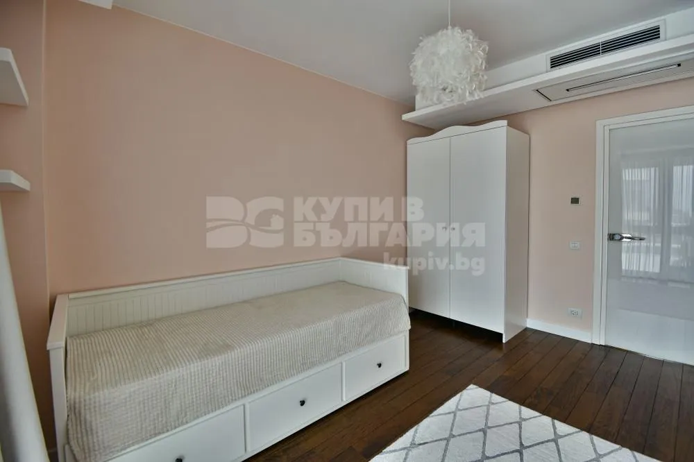 Многостаен, Бриз, Варна - снимка 4 от 18