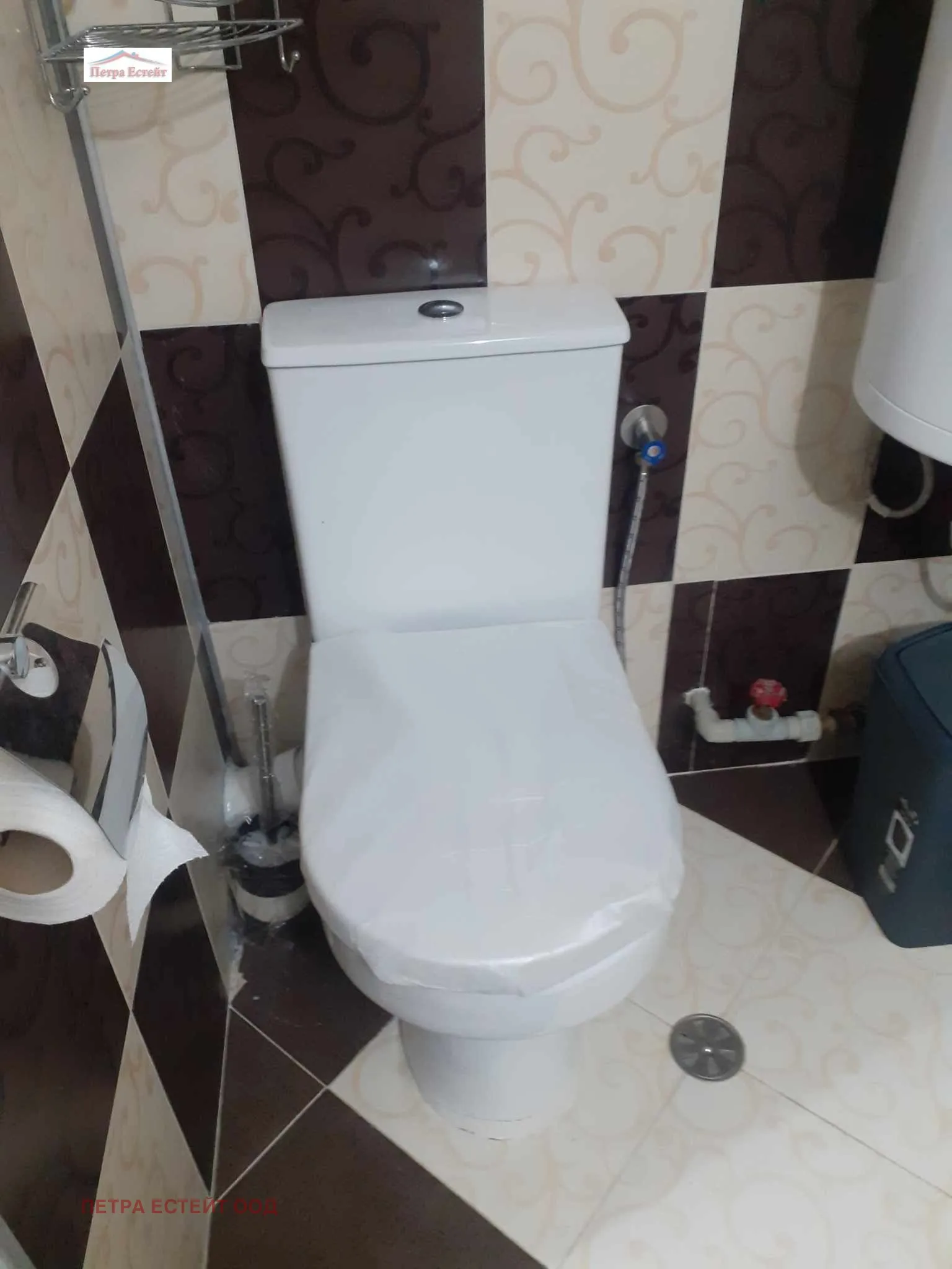 Етаж от къща, Център, Варна