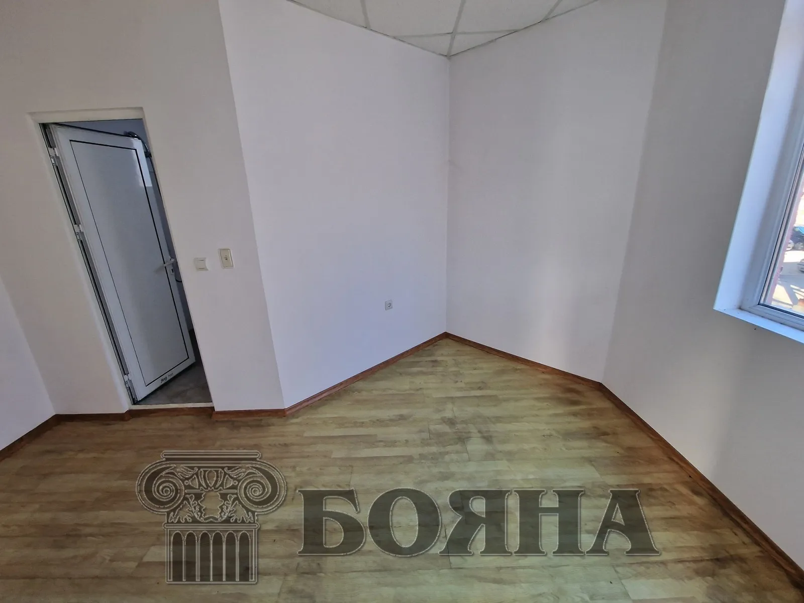 Офис, Възраждане, Русе - снимка 2 от 11
