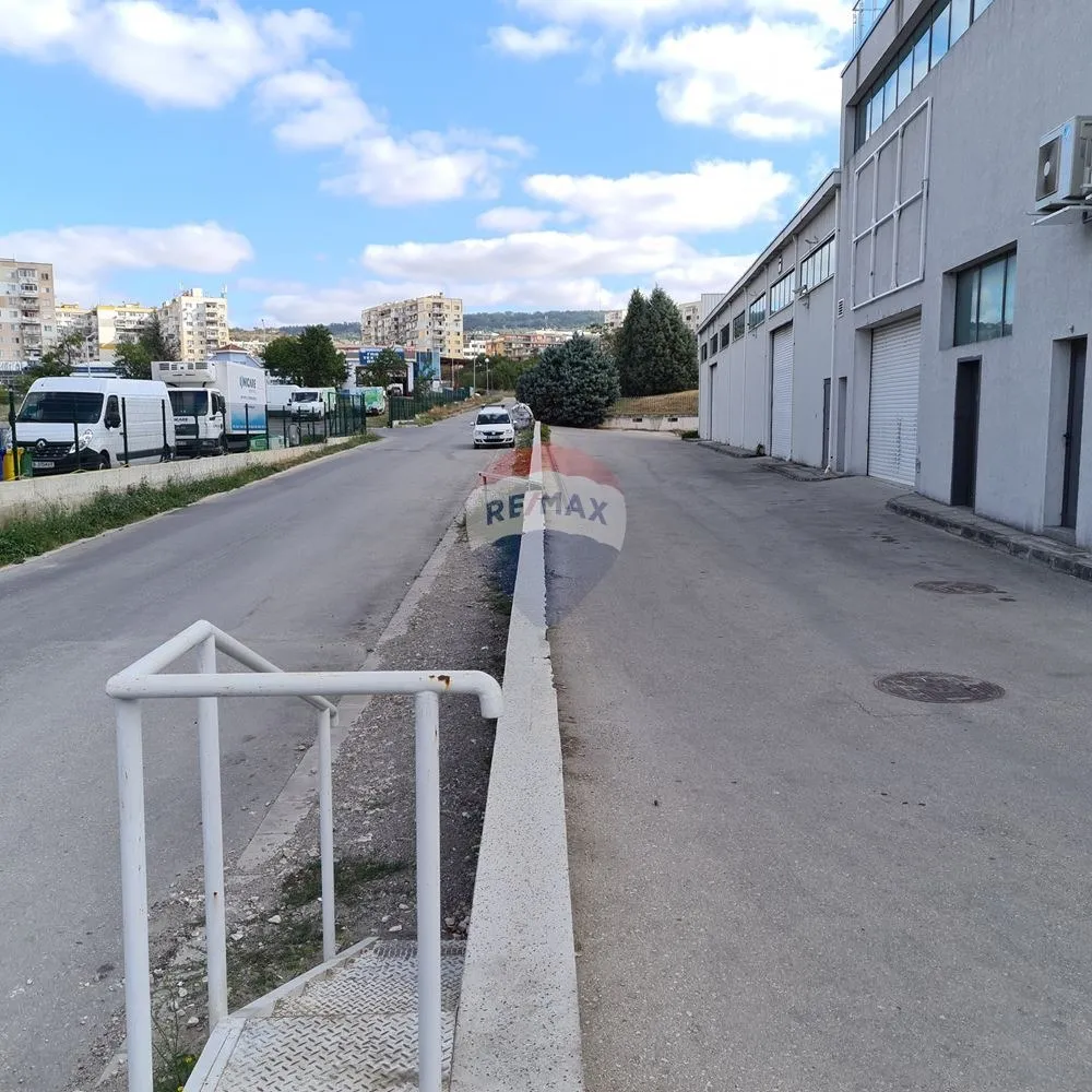 Офис, Трошево, Варна