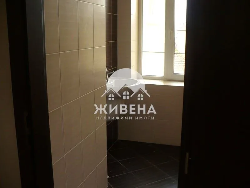 Офис, Център, Варна - снимка 9 от 18