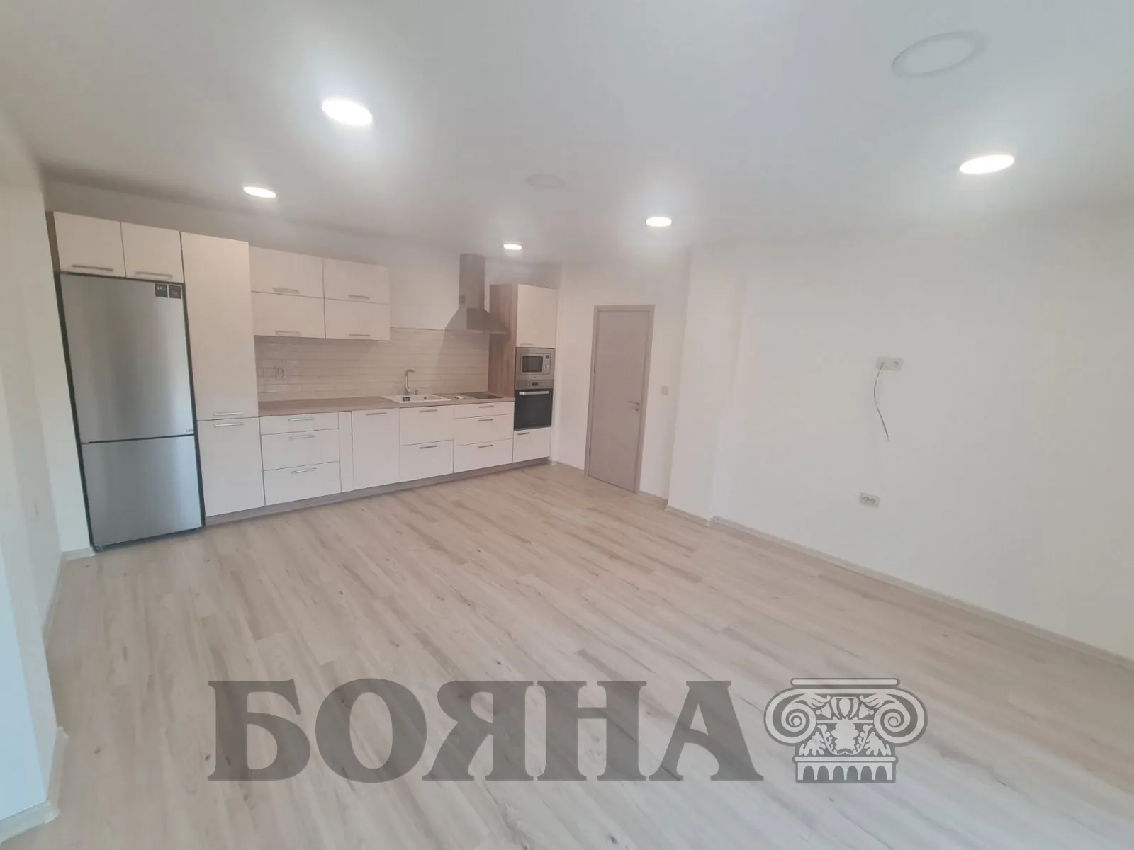 Етаж от къща, Център, Русе - снимка 11 от 18