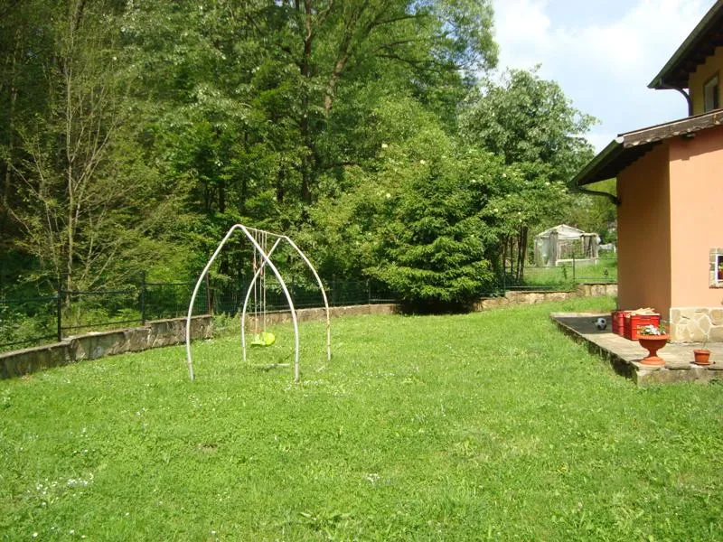 Къща, Габрово, Северна България - снимка 2 от 18