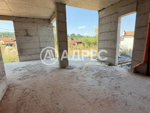 Къща, с. Мърчаево, София - снимка 2 от 10