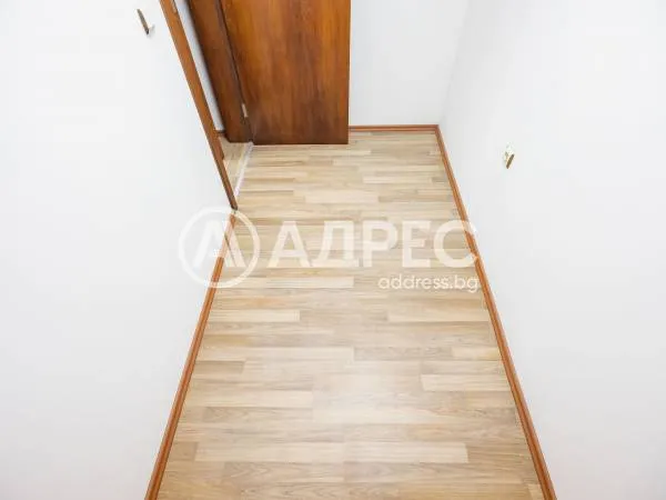 Офис, Морска градина, Варна - снимка 7 от 9