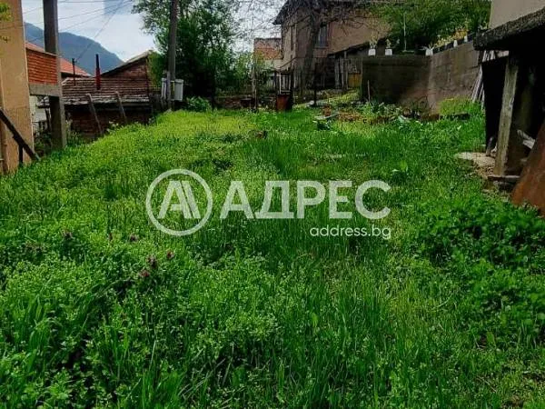 Къща, Белоградчик, Северозападна България - снимка 2 от 12