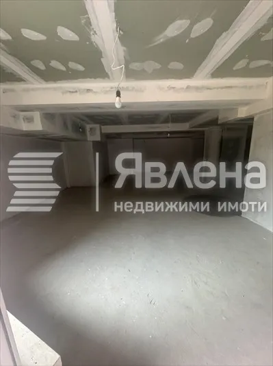 Многостаен, Покрайнини, Варна - снимка 4 от 8