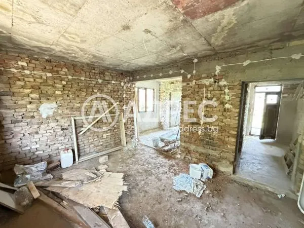 Къща, Долна Митрополия, Северозападна България - снимка 12 от 14
