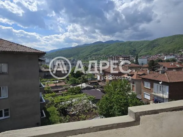 3-стаен, Пещера, Южна България