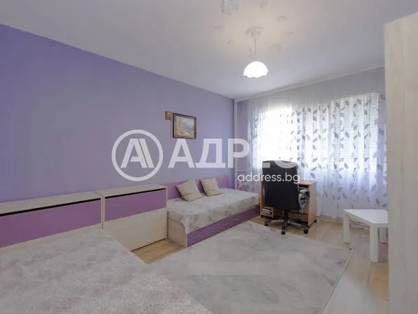 3-стаен, Обеля 2, София