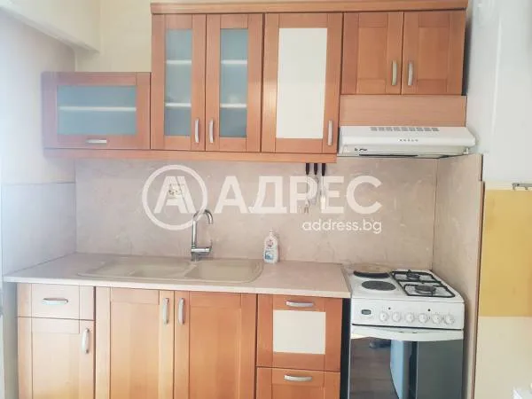 3-стаен, Ямбол, Югоизточна България