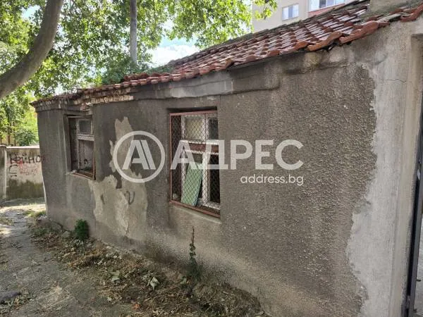 Къща, Ямбол, Югоизточна България