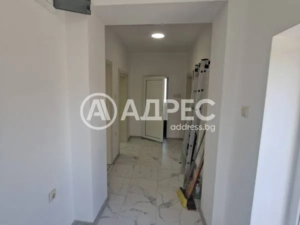 Къща, Плевен, Северозападна България - снимка 17 от 20