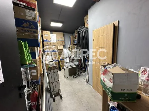Магазин, Плевен, Северозападна България - снимка 3 от 5