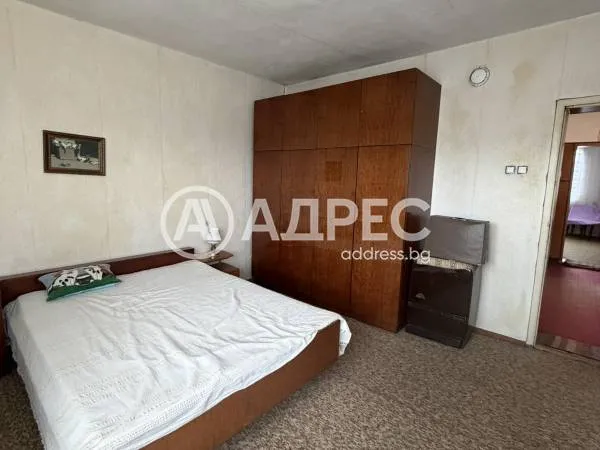 Къща, Троян, Северозападна България - снимка 16 от 35