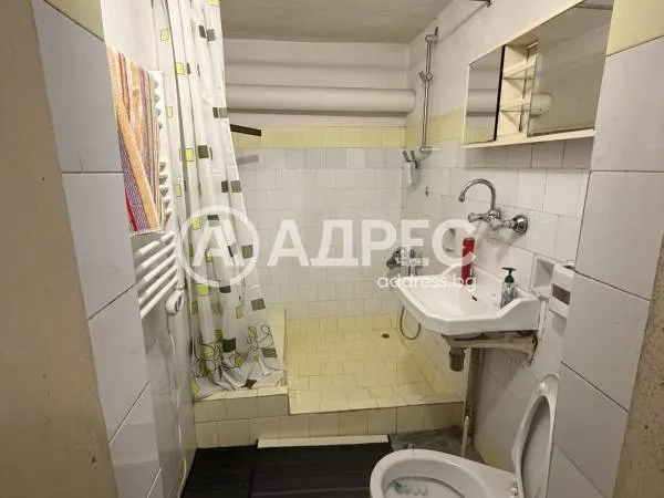 Къща, Троян, Северозападна България - снимка 28 от 35