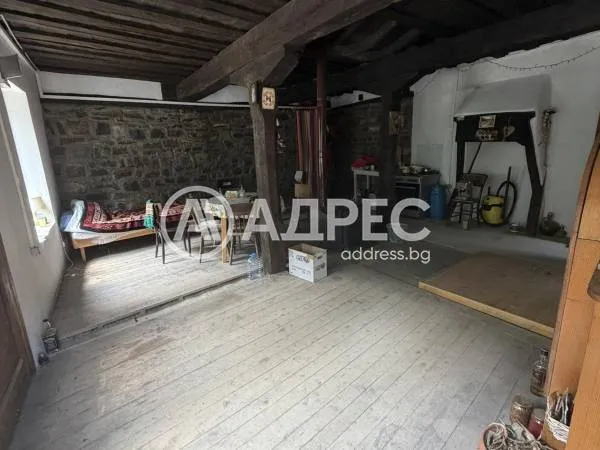 Къща, Троян, Северозападна България - снимка 3 от 18
