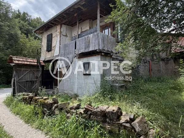 Къща, Троян, Северозападна България - снимка 17 от 18
