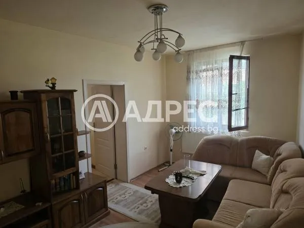 Къща, Ямбол, Югоизточна България - снимка 17 от 27