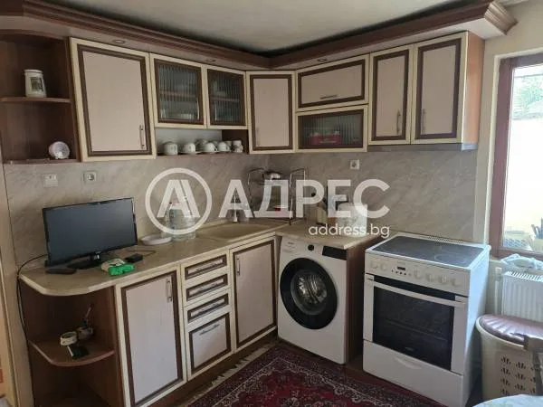Къща, Ямбол, Югоизточна България - снимка 19 от 27
