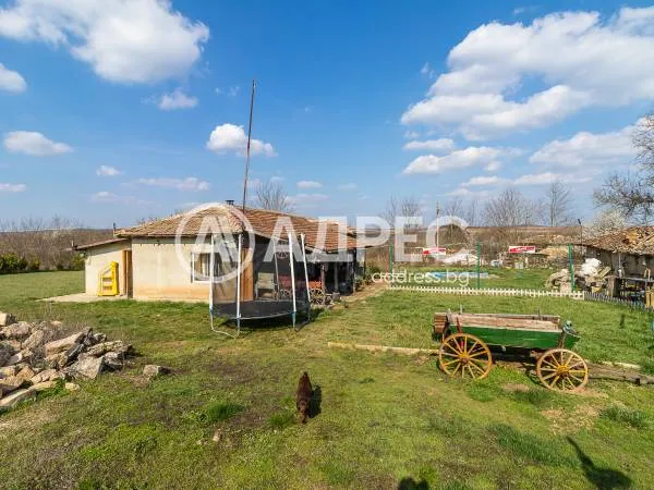 Къща, Лозница, Северна България - снимка 15 от 20