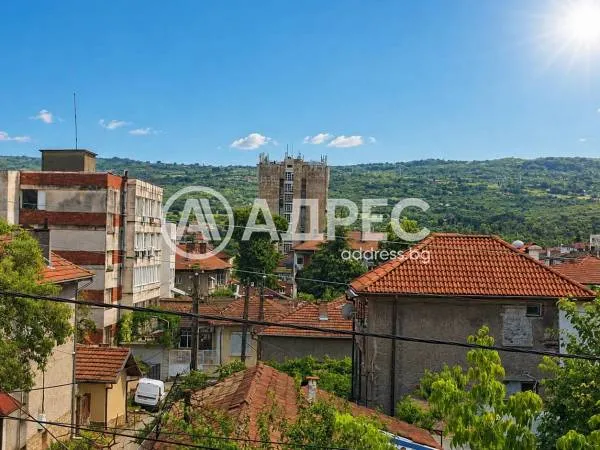 Етаж от къща, Горна Оряховица, Северна България