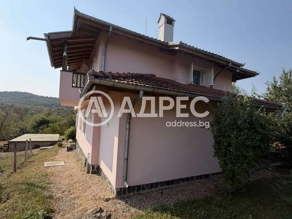 Къща, Радомир, Югозападна България - снимка 5 от 38