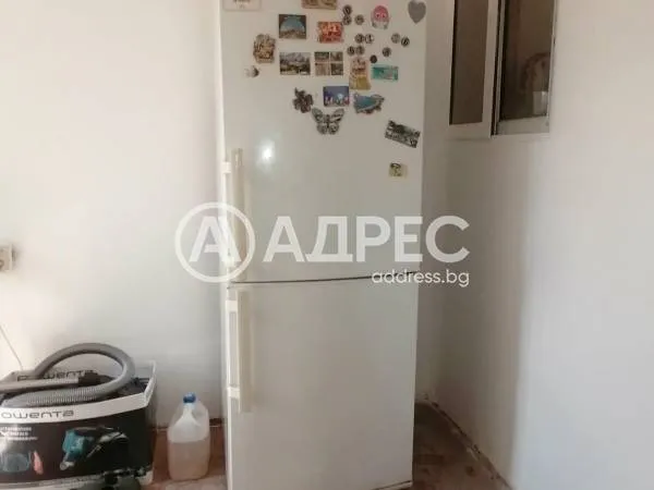 Къща, Ямбол, Югоизточна България - снимка 22 от 29