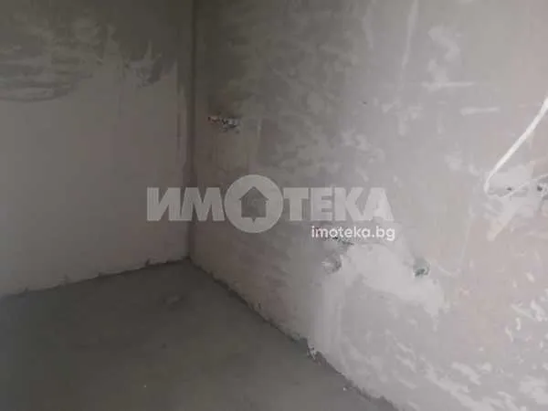 2-стаен, Владислав Варненчик, Варна - снимка 11 от 12