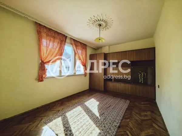 2-стаен, Дружба, Русе