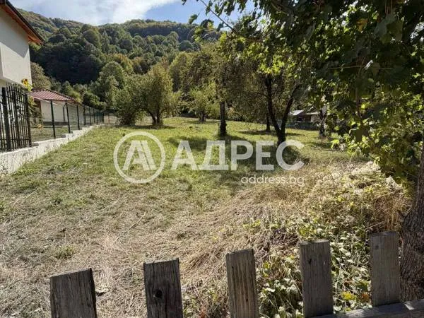 Парцел, Троян, Северозападна България
