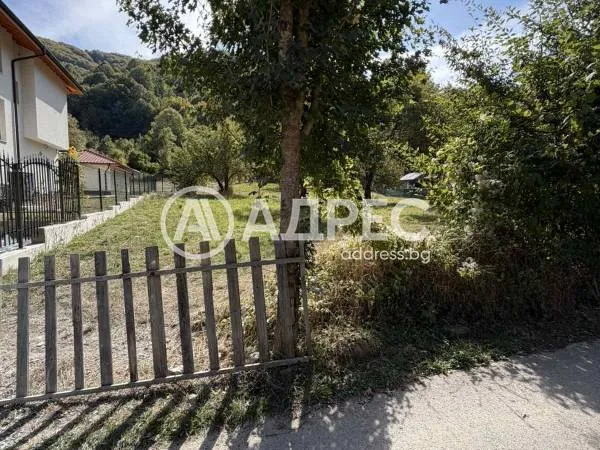 Парцел, Троян, Северозападна България - снимка 2 от 9
