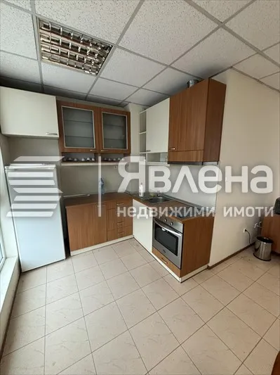 3-стаен, Тракия, Варна - снимка 5 от 8